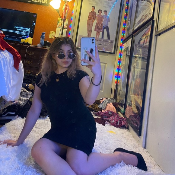 Black body con dress - Picture 5 of 6